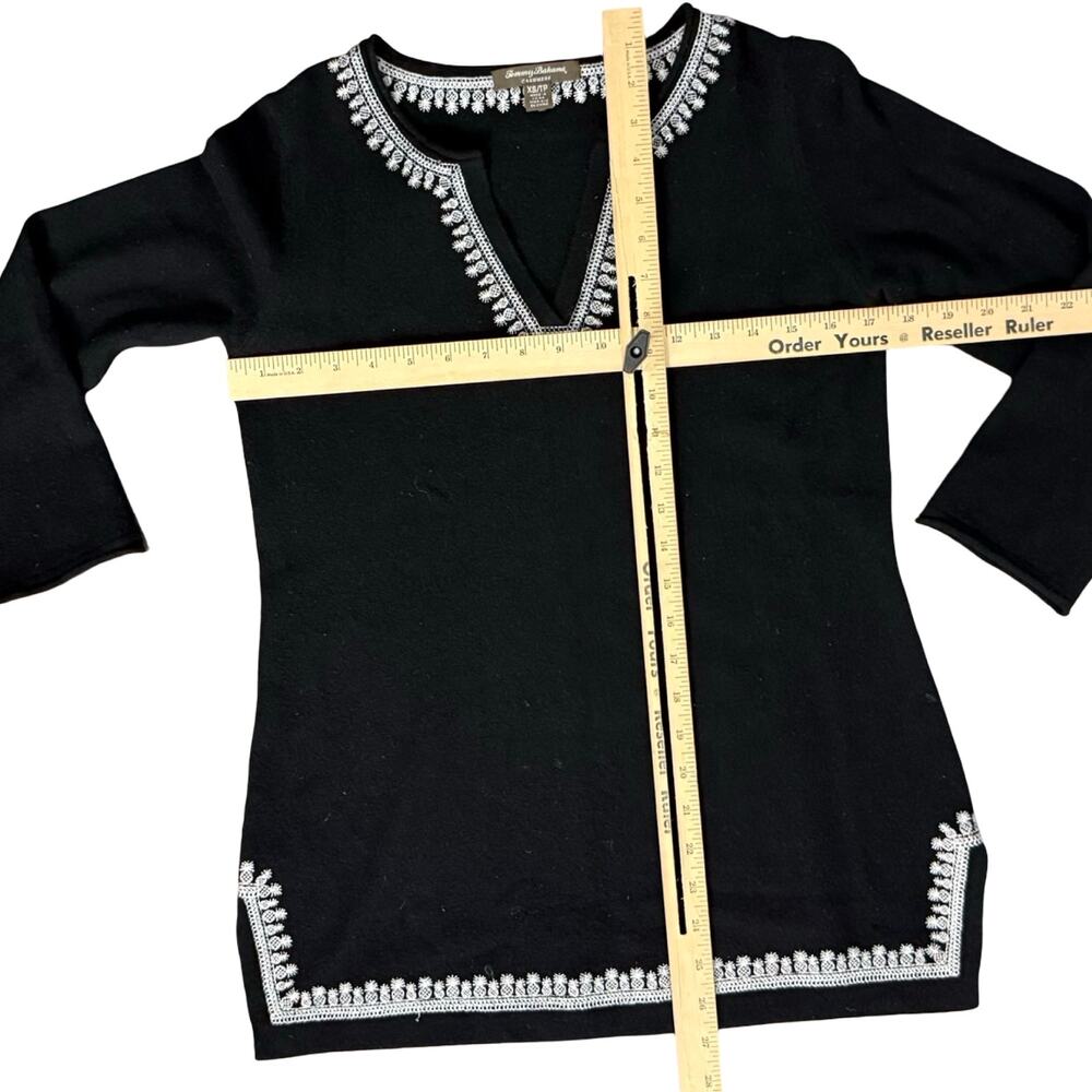Tommy Bahama Black Cashmere White Pineapple Embroidered Tunic Sweater size XS - Picture 5 of 10